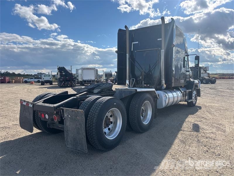 Mack AN64T Anthem 6x4 T/A Sleeper Truck Tractor Tracteur routier