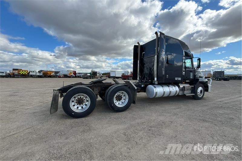 Mack AN64T Anthem 6x4 T/A Sleeper Truck Tractor Sattelzugmaschinen