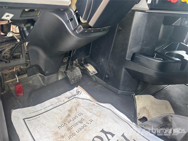Mack AN64T Anthem 6x4 T/A Sleeper Truck Tractor Motrici e Trattori Stradali