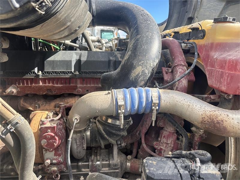 Mack AN64T Anthem 6x4 T/A Sleeper Truck Tractor Motrici e Trattori Stradali