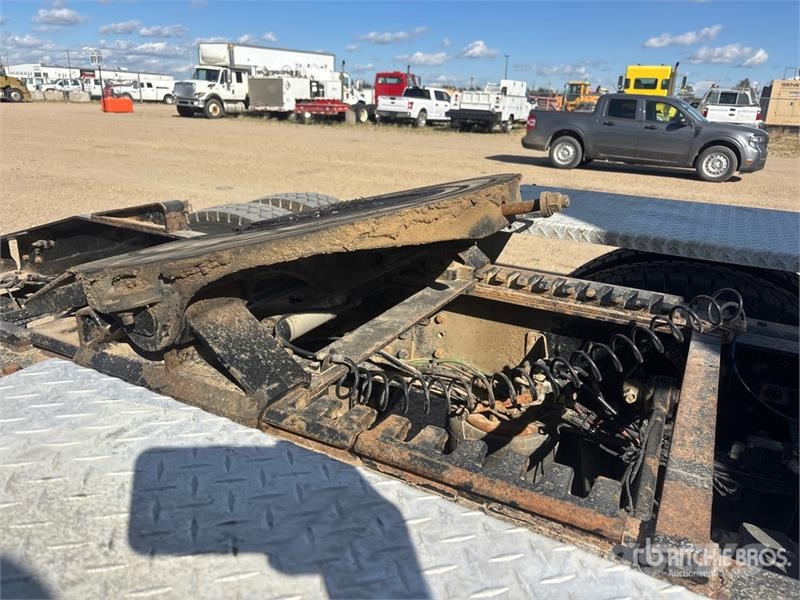 Mack AN64T Anthem 6x4 T/A Sleeper Truck Tractor Tracteur routier