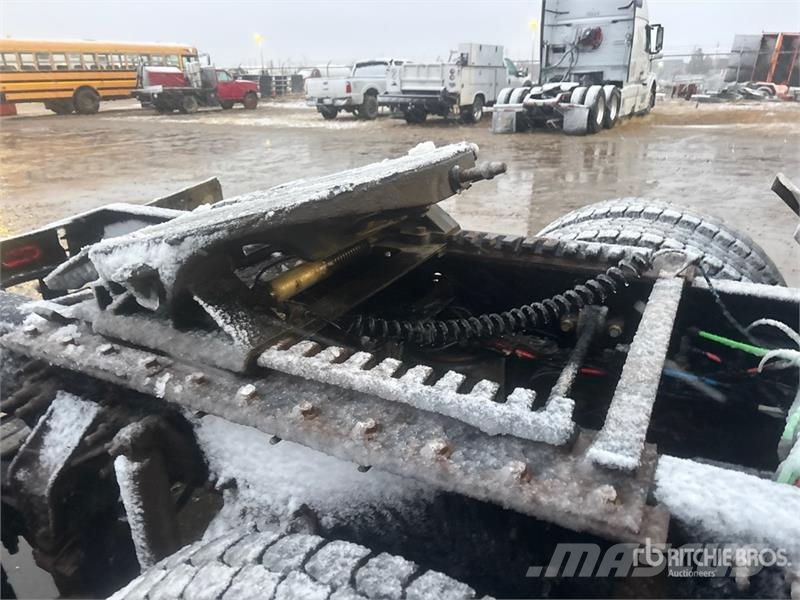 Mack Anthem 6x4 T/A Sleeper Truck Tractor Sadulveokid