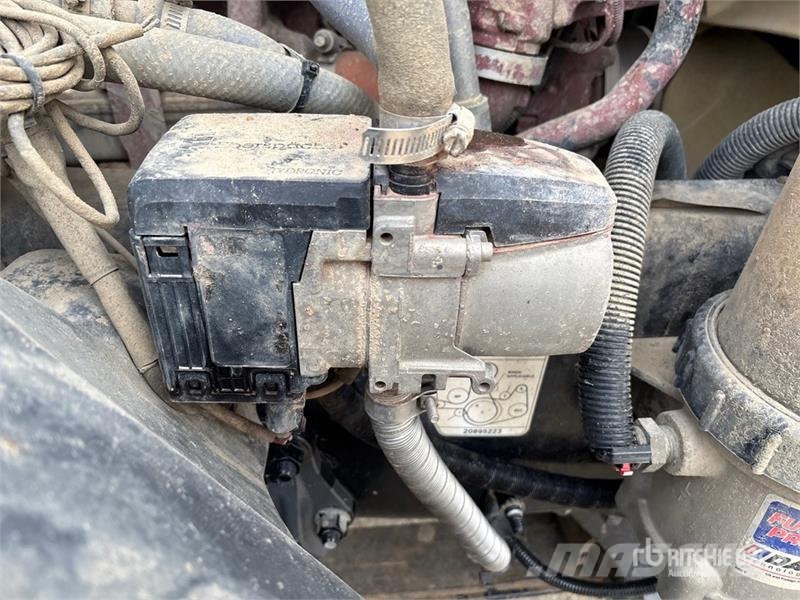 Mack Anthem 6x4 T/A Sleeper Truck Tractor Naudoti vilkikai