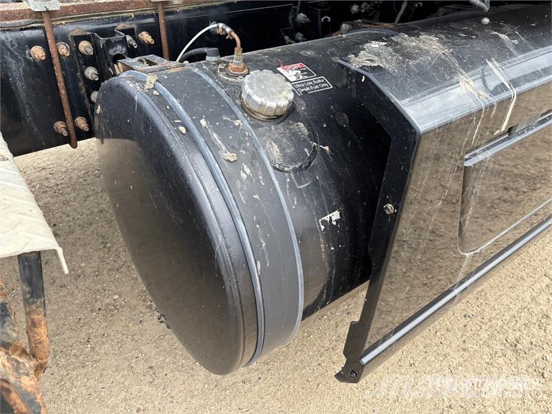 Mack Anthem 6x4 T/A Sleeper Truck Tractor Naudoti vilkikai