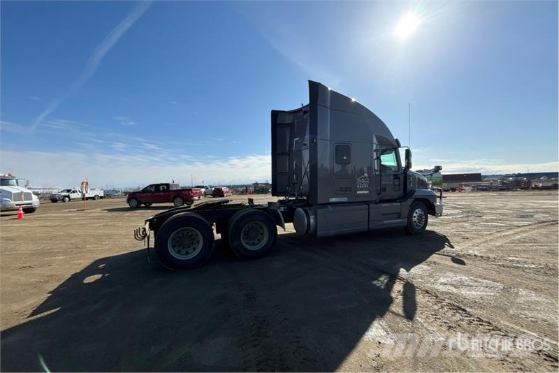 Mack Anthem 6x4 T/A Sleeper Truck Tractor Tractor Units