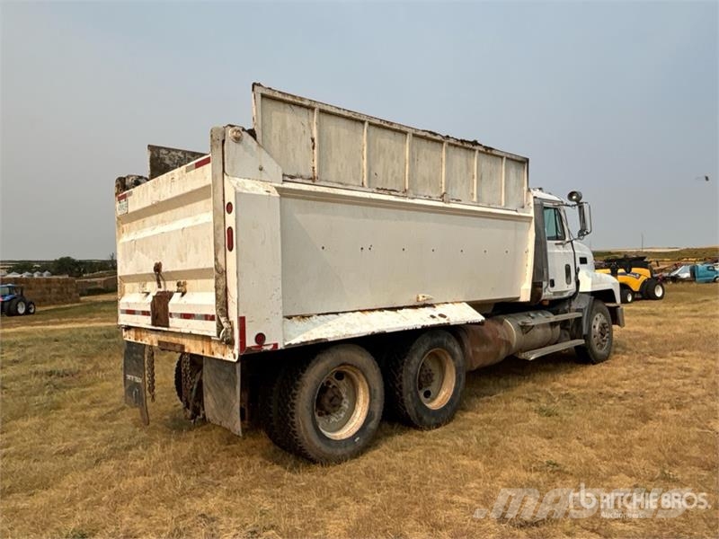Mack CH613 Damperli kamyonlar