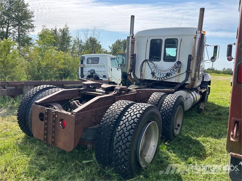 Mack CH613 Naudoti vilkikai