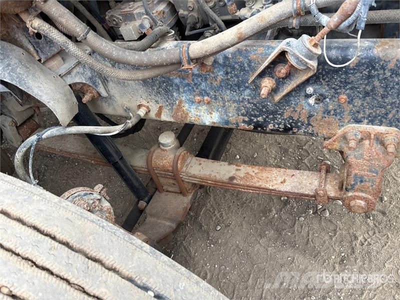 Mack CH613 Vilcēji