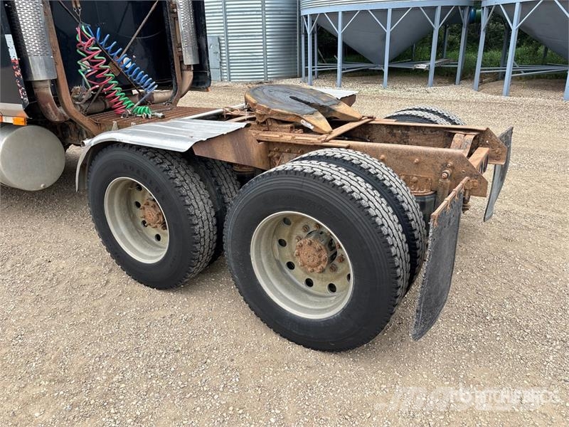 Mack CH613 Sattelzugmaschinen