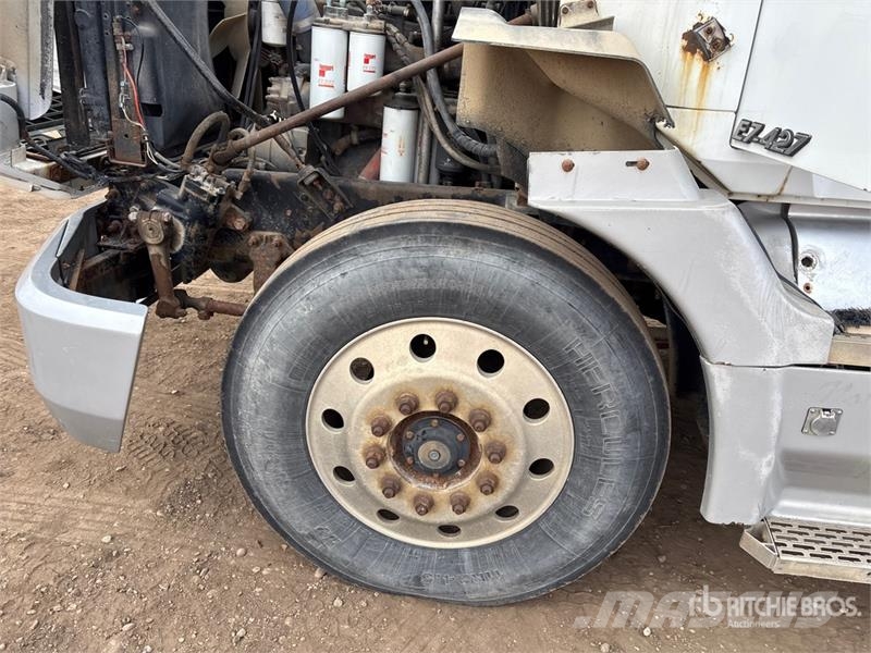Mack CH613 Vilcēji