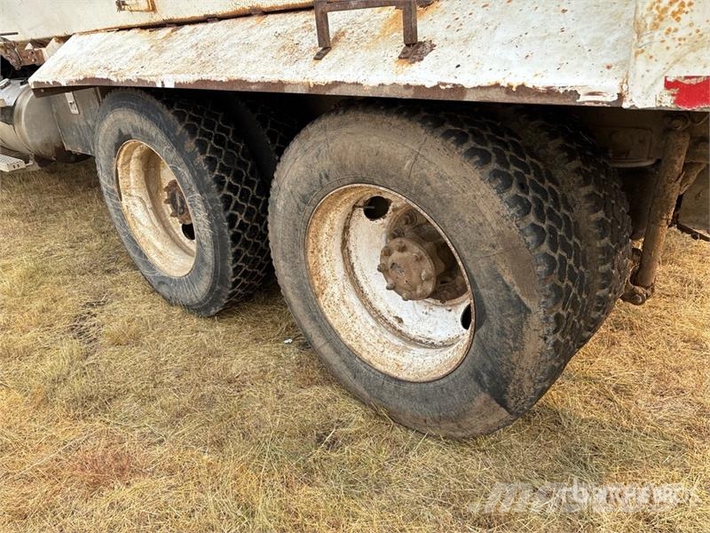 Mack CH613 Damperli kamyonlar