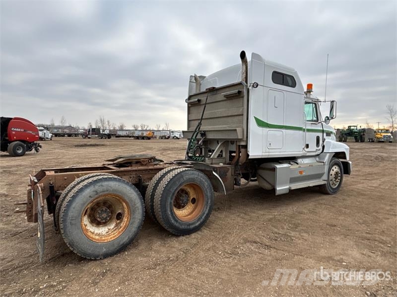 Mack CH613 Vilcēji