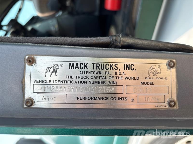 Mack CH613 Tractor Units