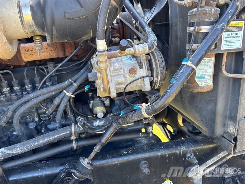 Mack CH613 曳引機組件