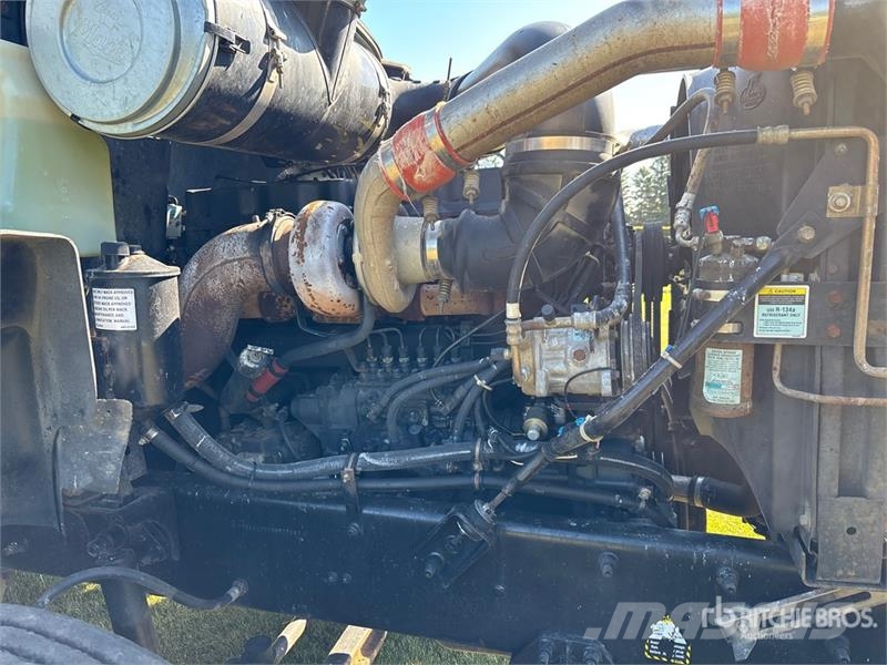 Mack CH613 曳引機組件