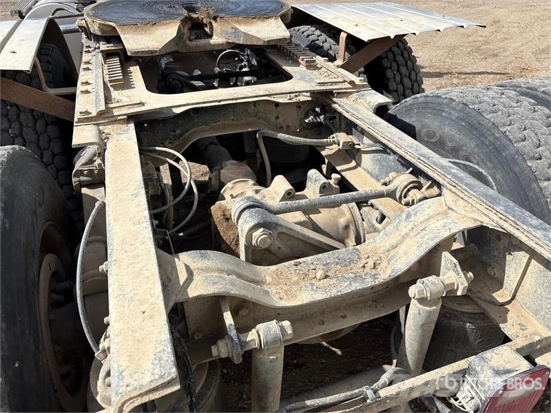 Mack CL613 Autotractoare
