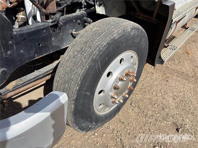 Mack CL613 Autotractoare