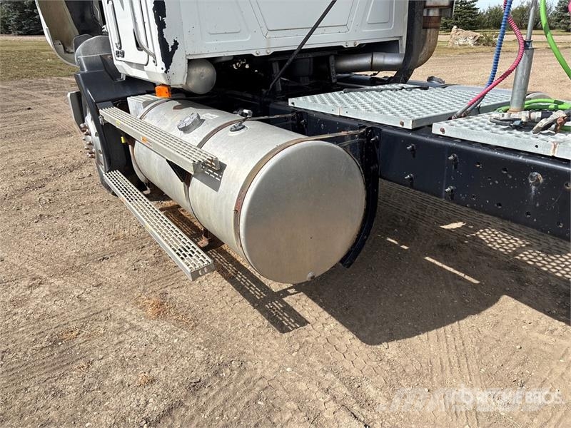 Mack CL613 Autotractoare