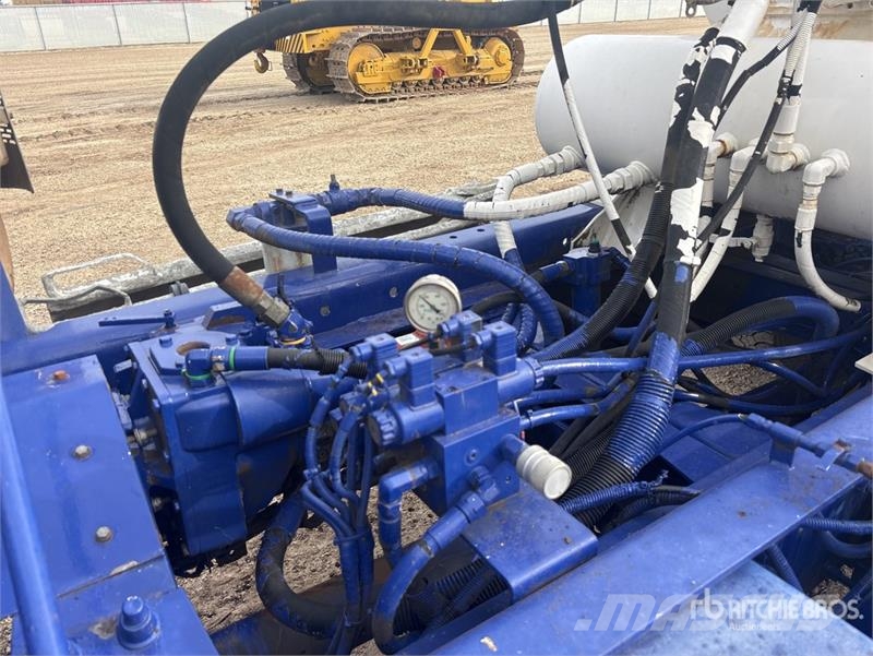 Mack CTP 8x4 Mixer Truck Betonvedēji