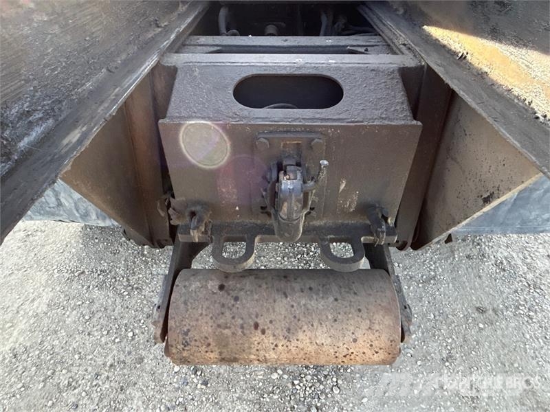 Mack CV713 Komunalni tovornjaki