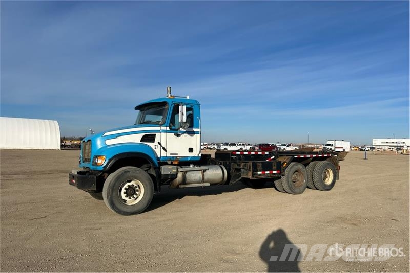 Mack CV713 Komunalni tovornjaki
