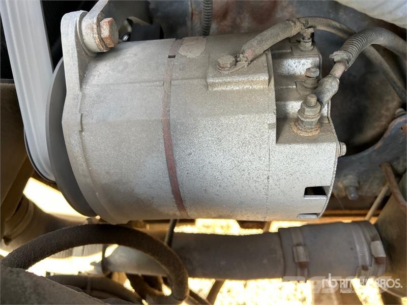 Mack CV713 Komunalni tovornjaki
