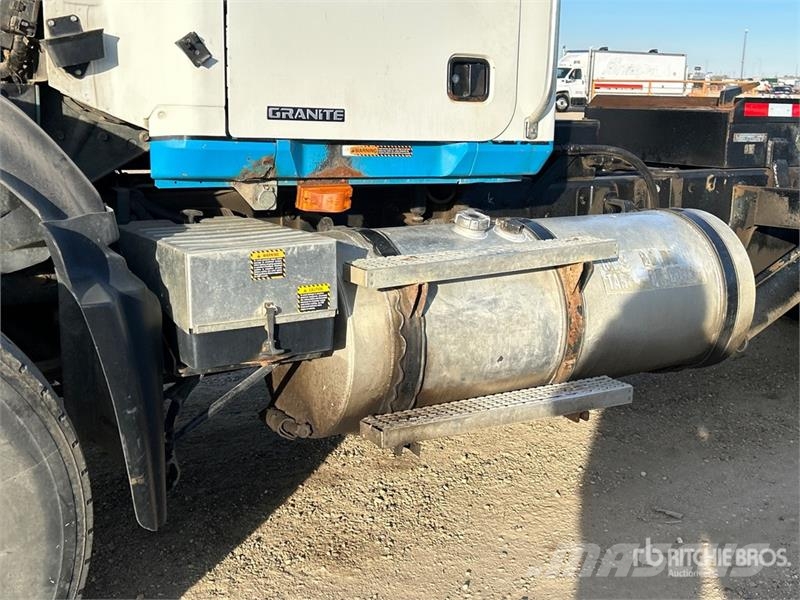 Mack CV713 Komunalni tovornjaki