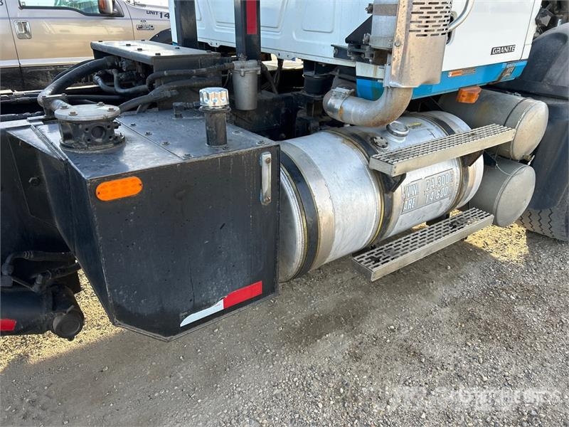 Mack CV713 Komunalni tovornjaki