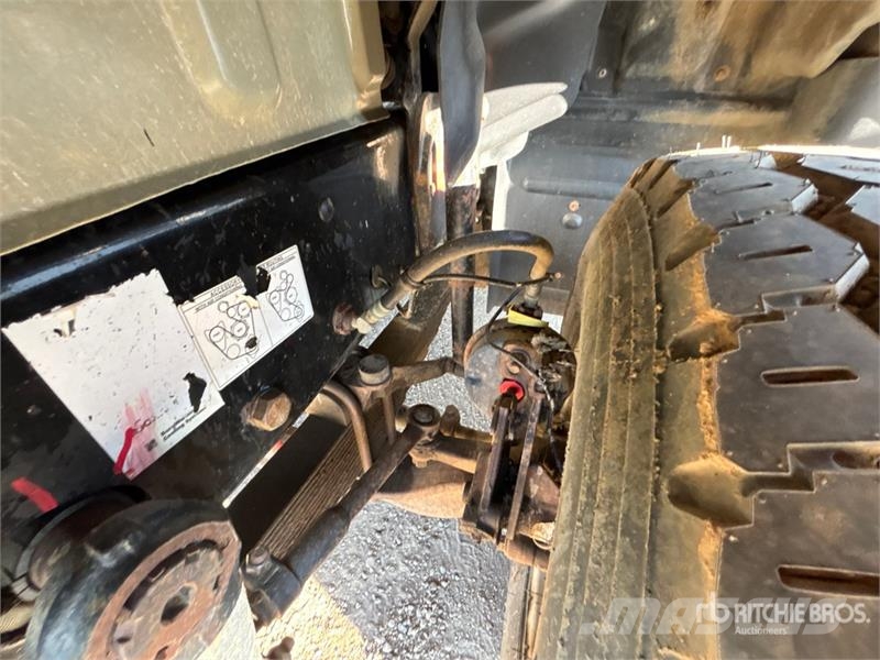 Mack CV713 Water tankwagens