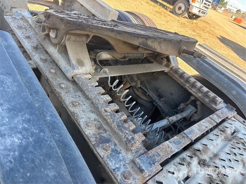 Mack CXU613 Autotractoare