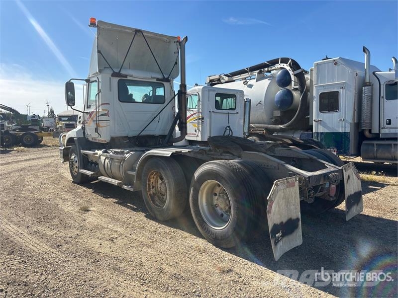 Mack CXU613 Autotractoare
