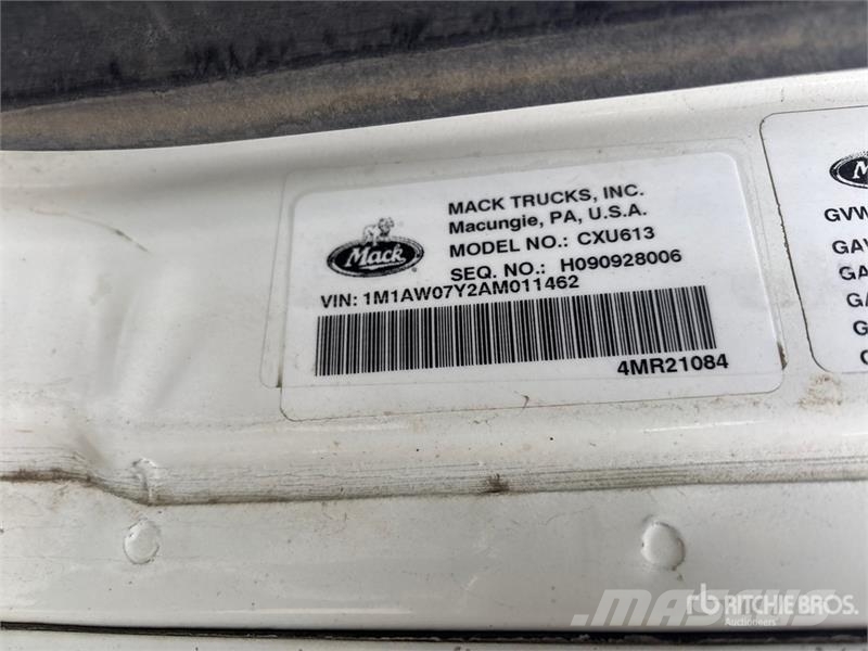 Mack CXU613 Nyergesvontatók
