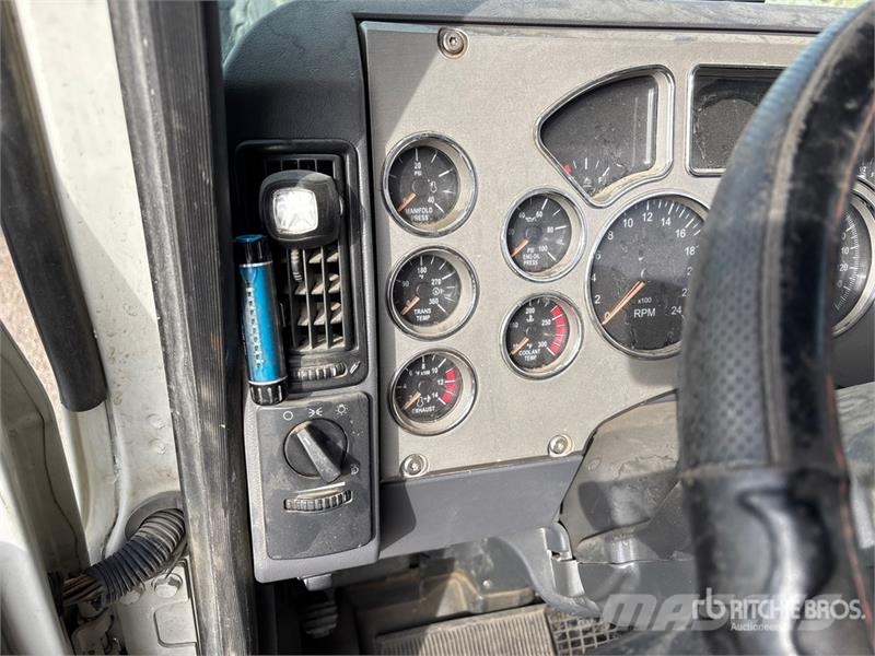 Mack CXU613 Ciągniki siodłowe