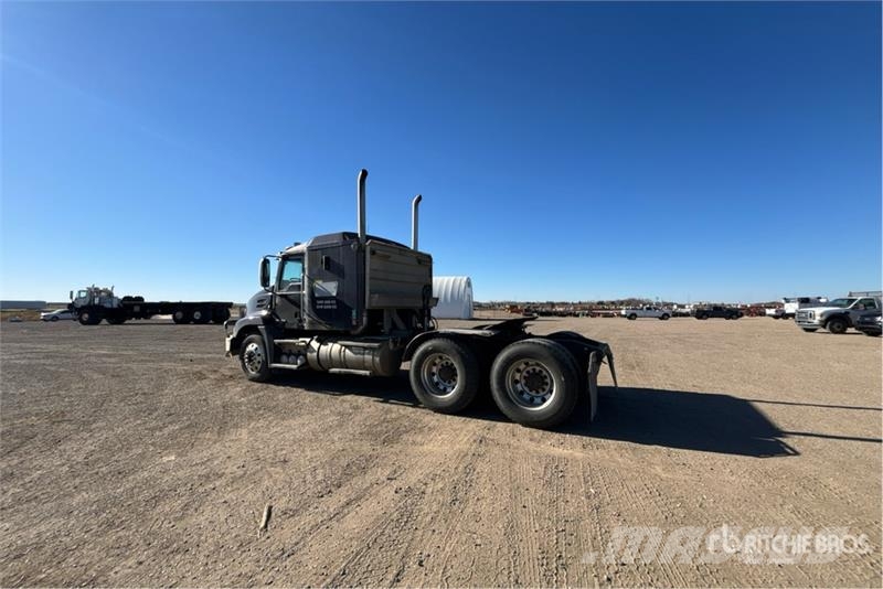 Mack CXU613 Motrici e Trattori Stradali