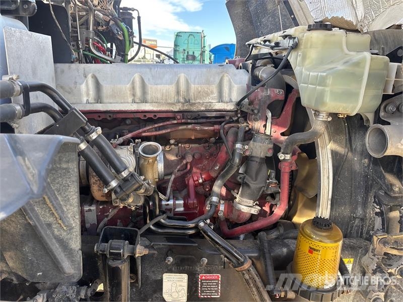 Mack CXU613 Autotractoare