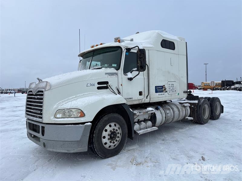 Mack CXU613 Çekiciler