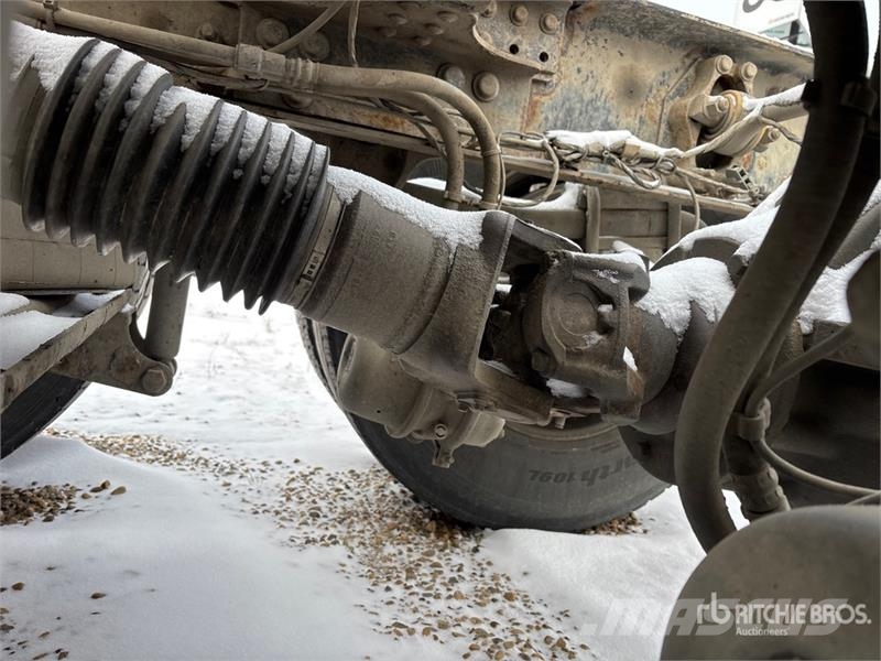 Mack CXU613 Çekiciler