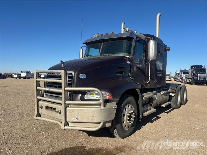 Mack CXU613 Motrici e Trattori Stradali