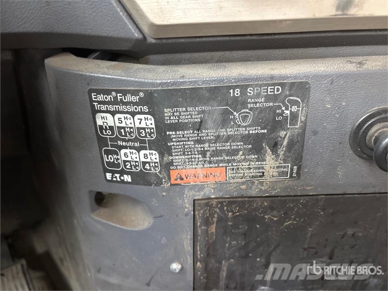 Mack CXU613 Nyergesvontatók