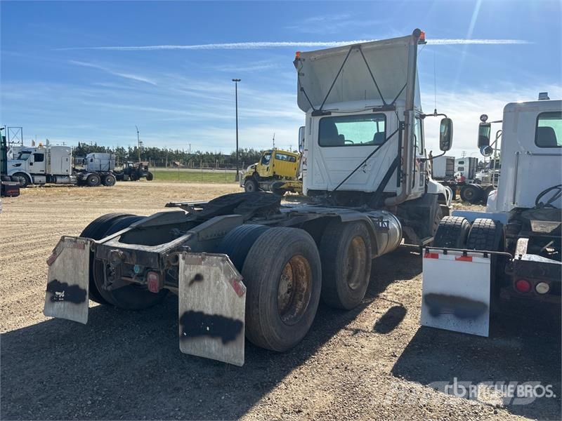 Mack CXU613 Autotractoare