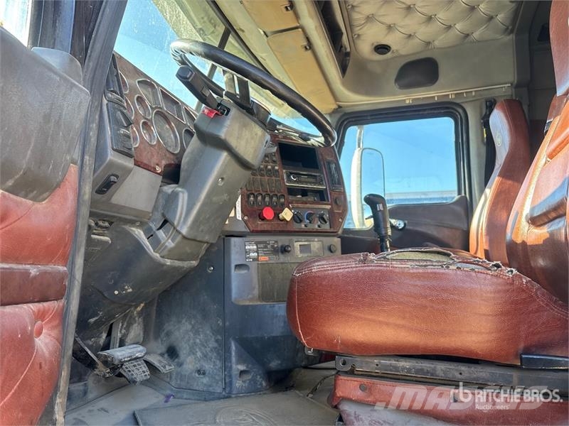 Mack CXU613 Motrici e Trattori Stradali