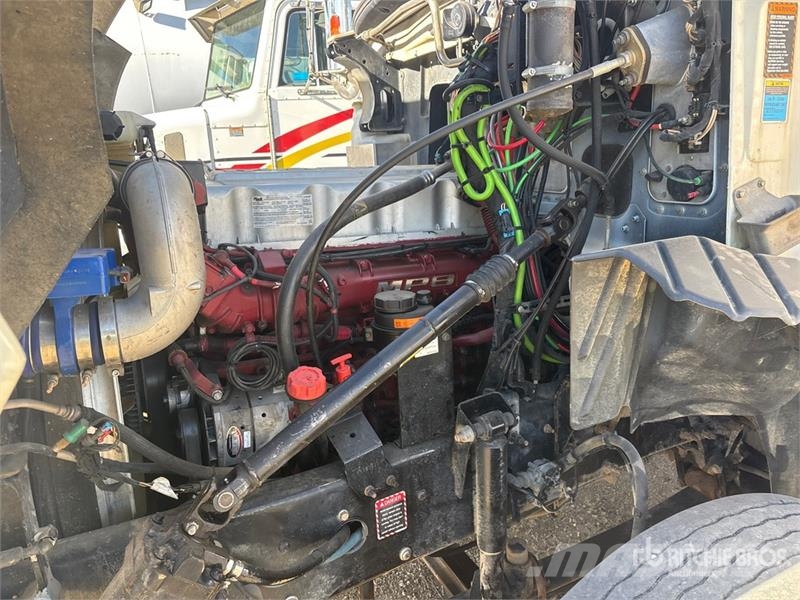 Mack CXU613 Autotractoare