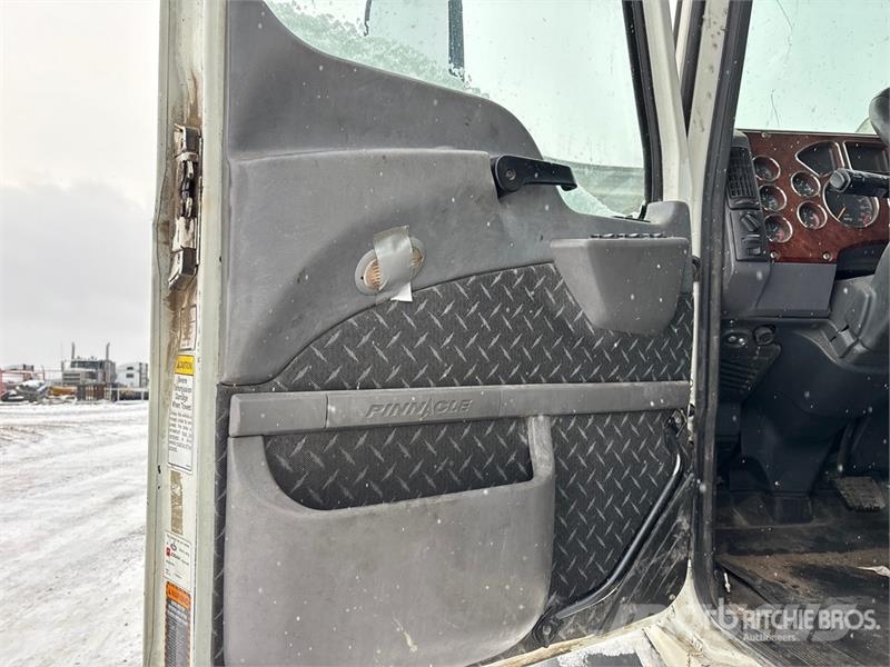 Mack CXU613 Çekiciler