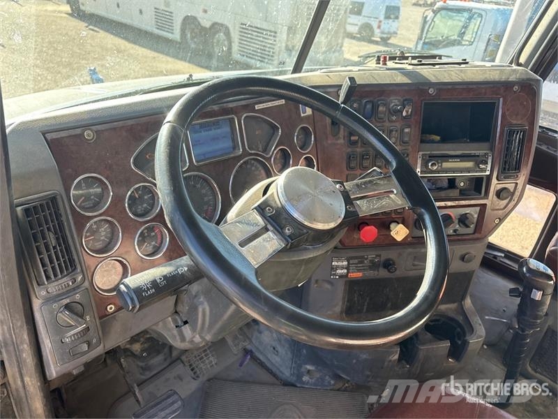 Mack CXU613 Motrici e Trattori Stradali