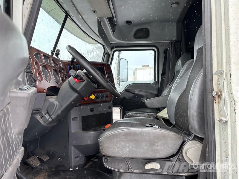Mack CXU613 Çekiciler