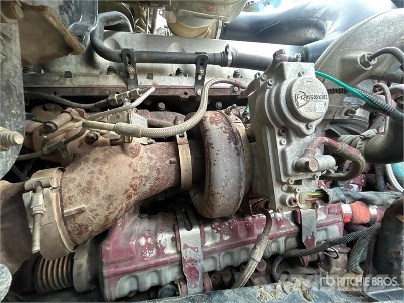 Mack CXU613 曳引機組件