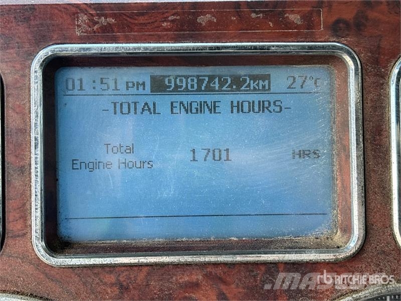 Mack CXU613 Тягачі