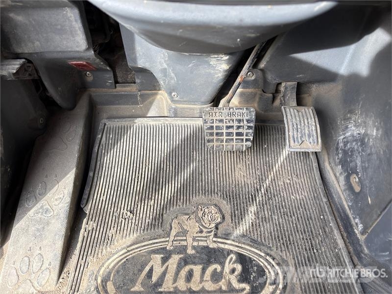 Mack CXU613 Ciągniki siodłowe