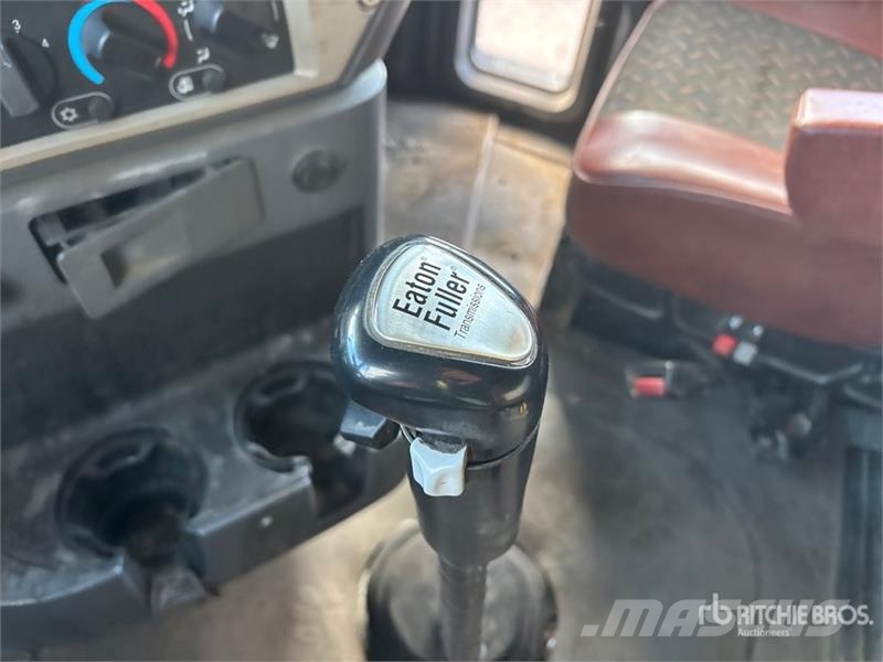 Mack CXU613 Nyergesvontatók