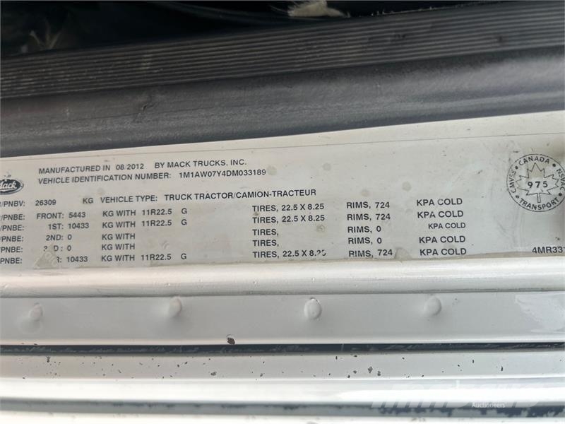 Mack CXU613 Tractor Units